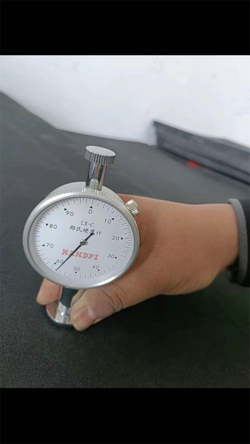 仪器